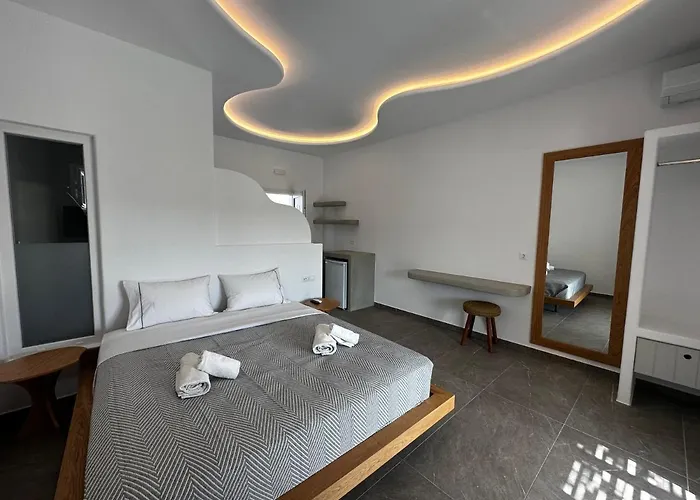 Abelos Mykonos فندق Plintri